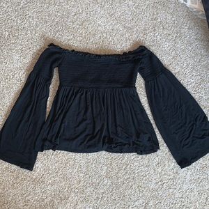 Mossimo Long Sleeve Off the Shoulder Blouse / XS